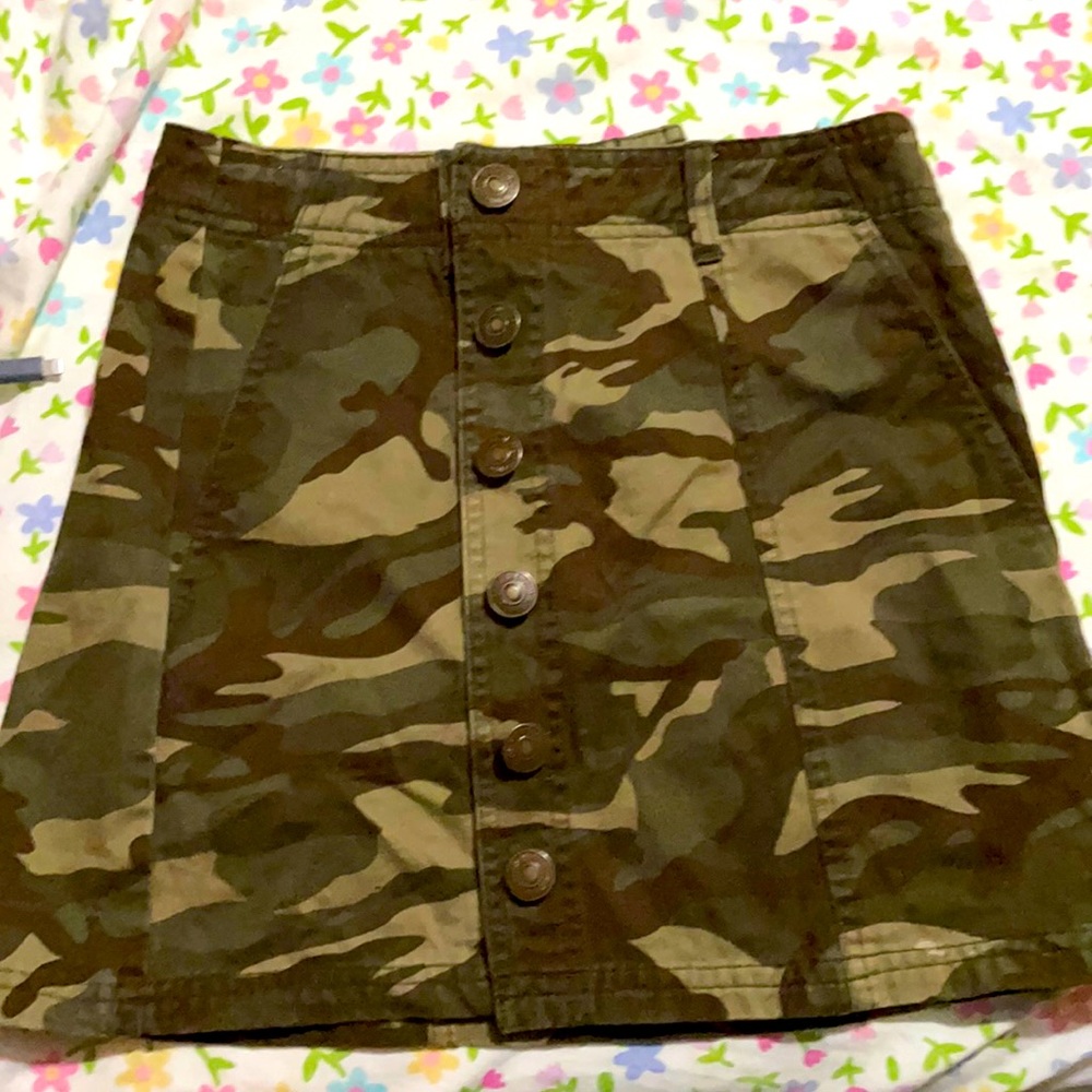 Camouflage skirt